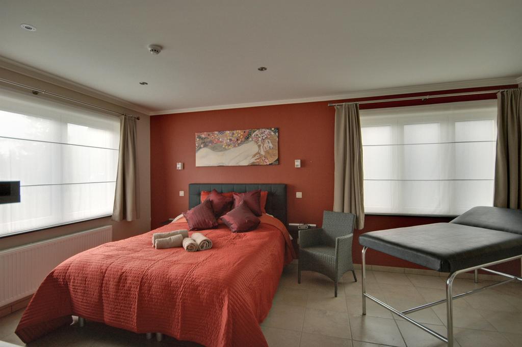 B&B Noord-Zuid Zonhoven Exteriér fotografie
